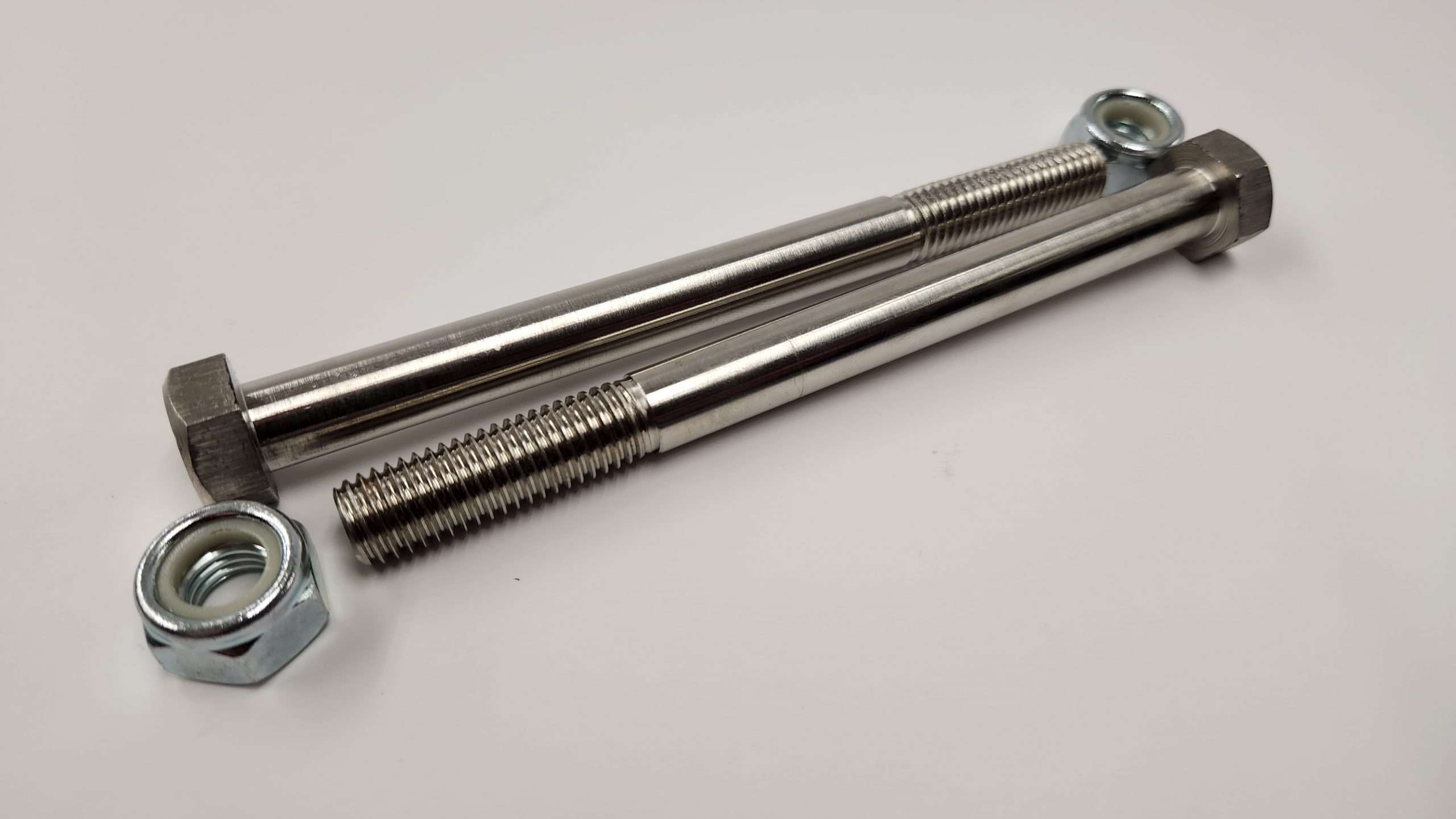 Trailing Arm Bolts, Inconel DeLorean Midwest